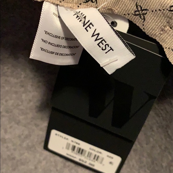 NWT Nine West Wool Hat - Picture 3 of 3